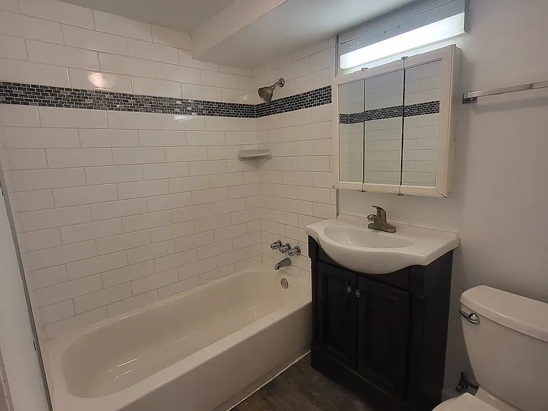 331 Amber St — Photo 25