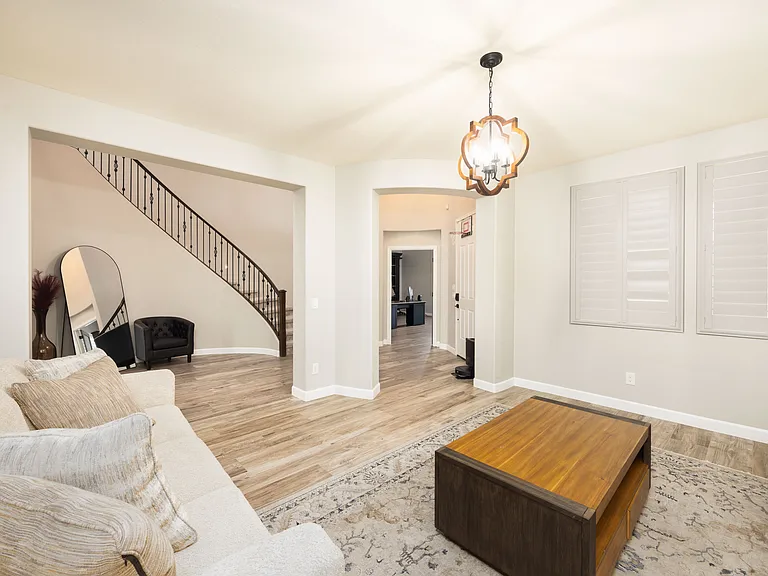 22725 E Desert Hills Dr — Photo 7