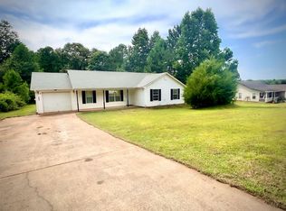 205 Pebble Ridge Dr, Covington, GA 30014