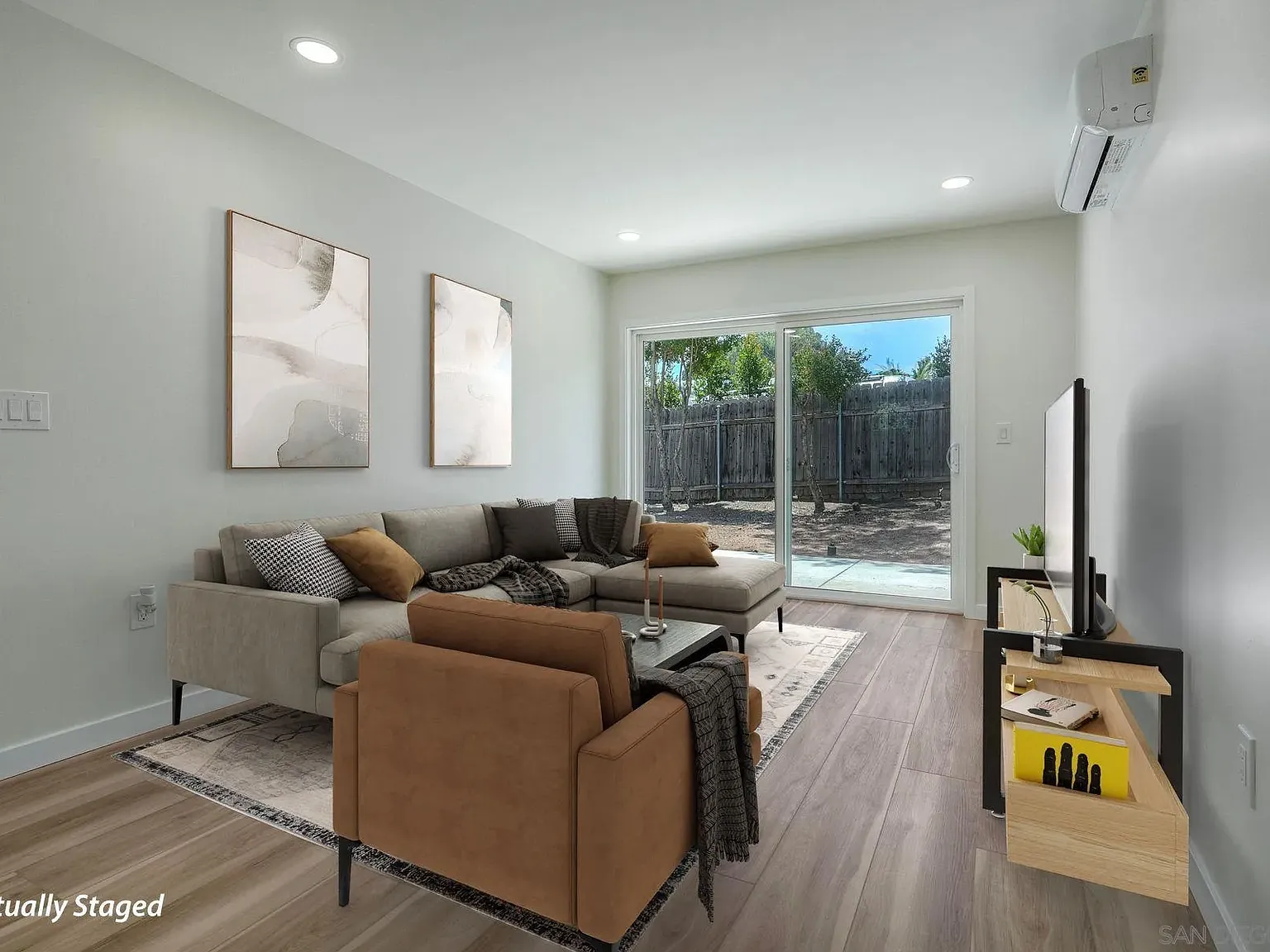 2 bed, 2.0 bath, 800 sqft, $2,600 — Photo 4