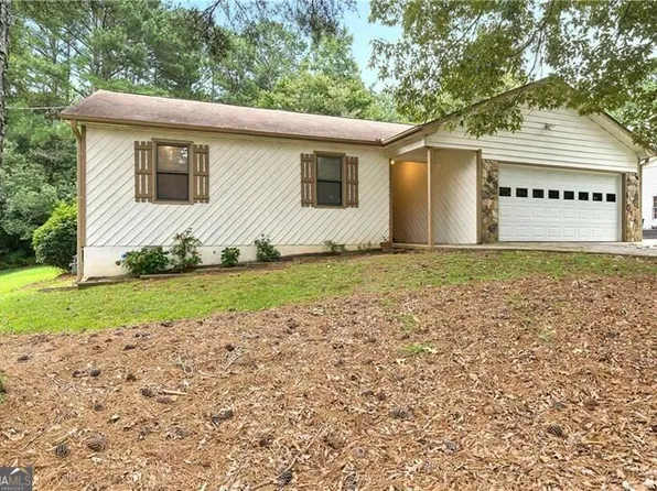 1146 Hutch Ln, Snellville, GA 30078
