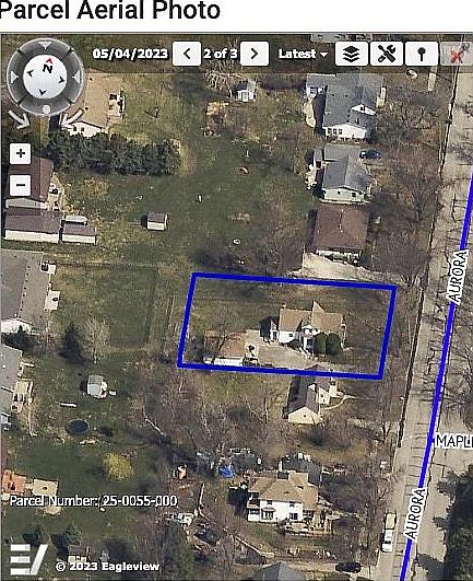2nd image of 305 Aurora Ave