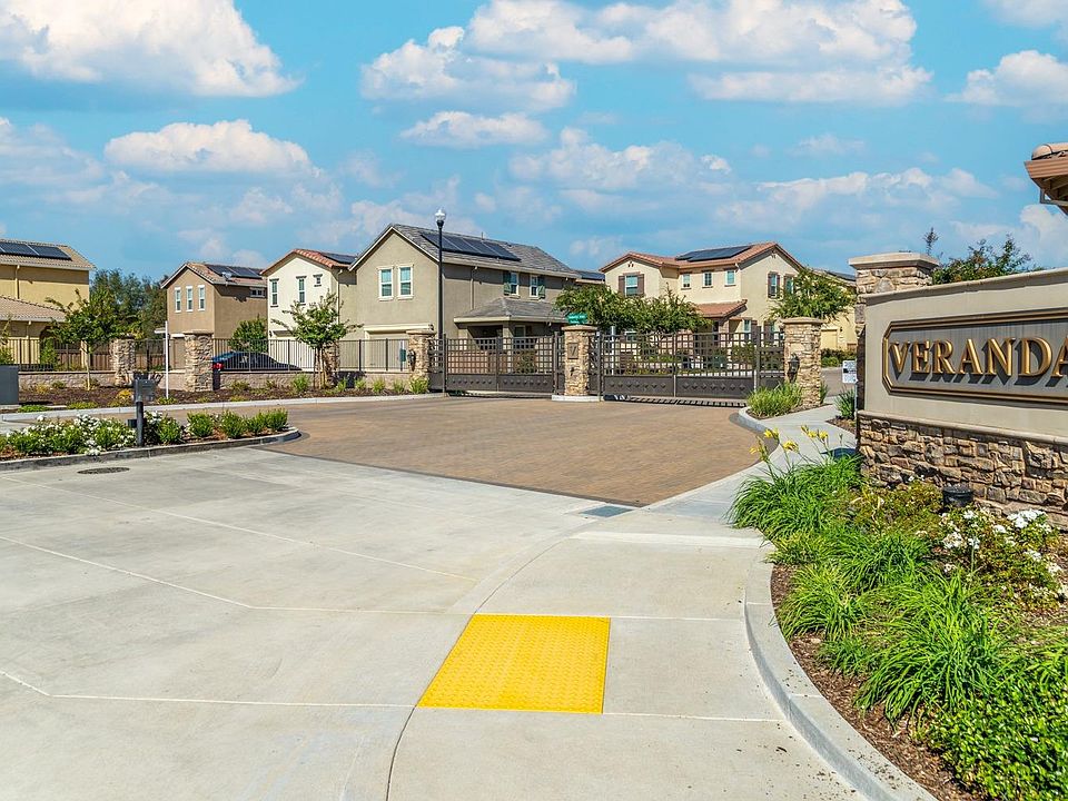 1st image of 127 Huddlestone Cir