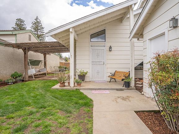 4th image of 4161 W Fremont Ave