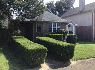 2402 Weatherby Dr, Mesquite, TX 75181