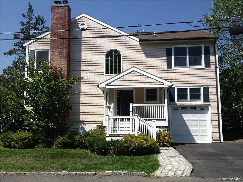 4 bed, 3.5 bath, 3400 sqft, $11,500 — Photo 3
