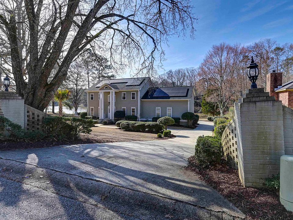 1st image of 369 Hunters Blind Dr