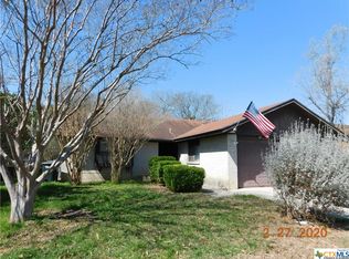 517 Riverside Dr, New Braunfels, TX 78130