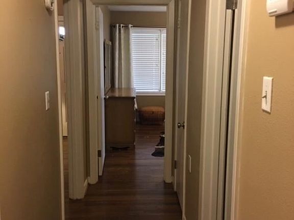 5th image of 2204 Linwood Ln