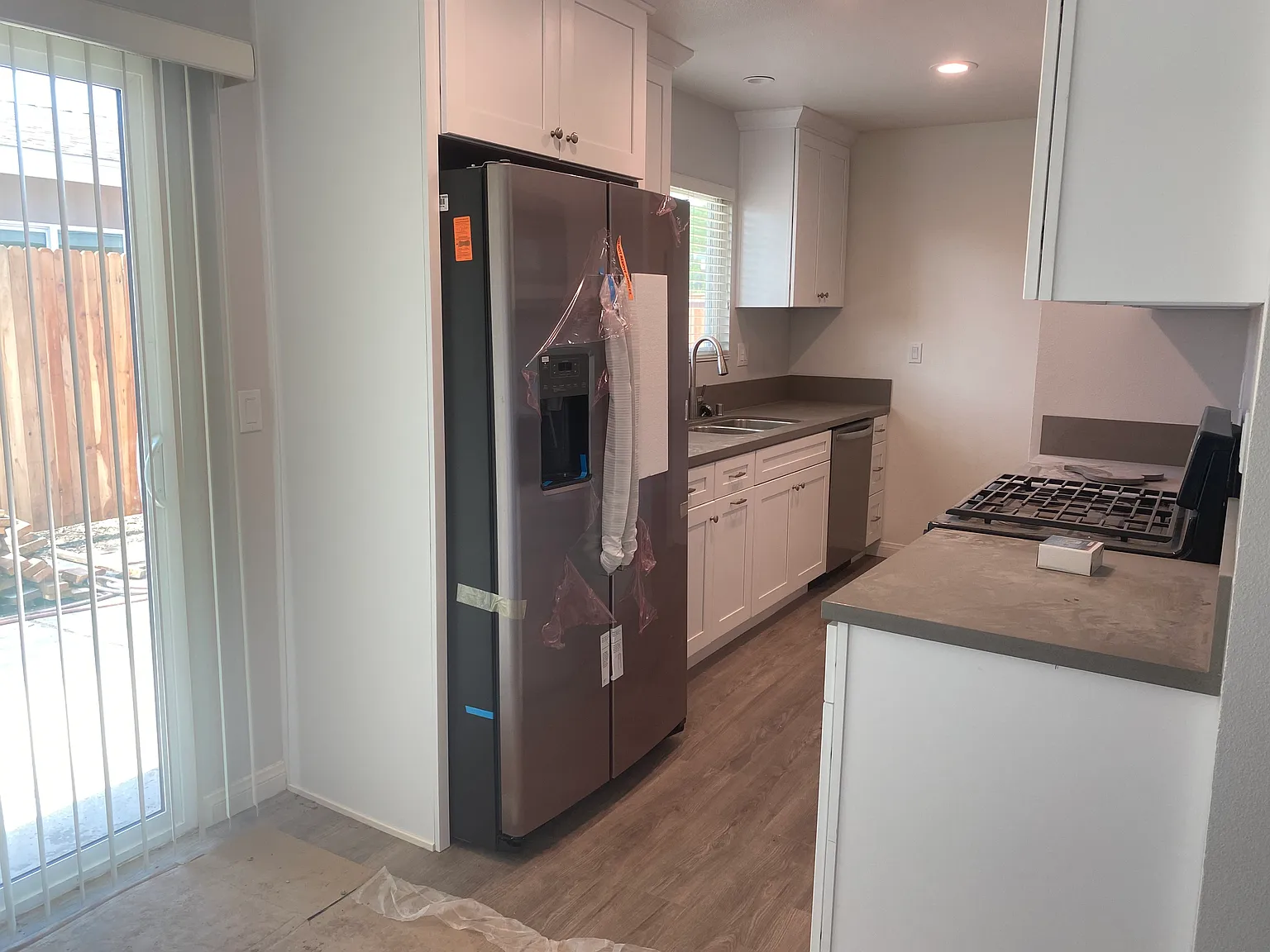 4 bed, 1644 sqft, $3,990 — Photo 1
