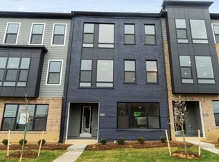 305 Summit Point Blvd, Bowie, MD 20716