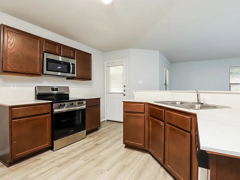 2702 Telder Path — Photo 5