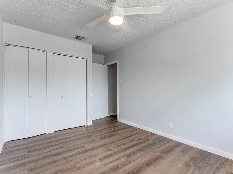 4847 Aspenwood Dr — Photo 20