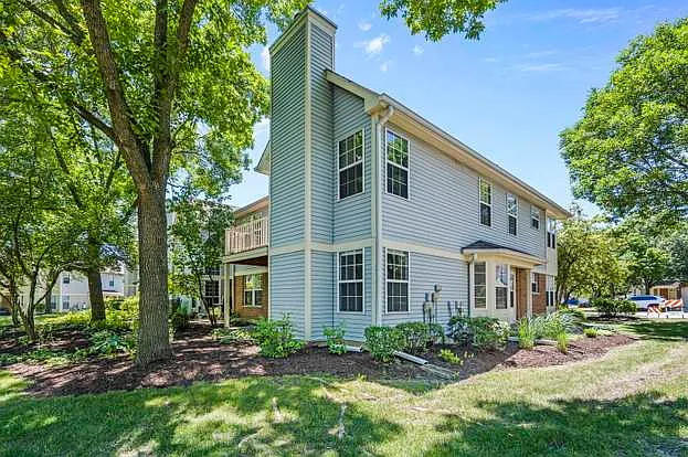 2146 Camden Ln — Photo 42