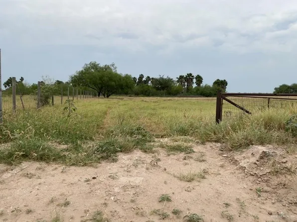 17925 Wallace Rd, Edinburg, TX 78541