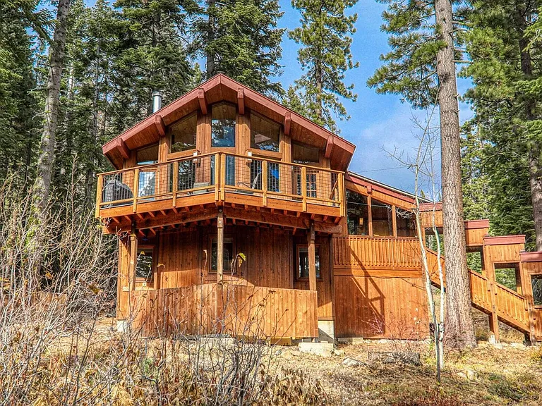 4040 Zermatt Rd — Photo 31