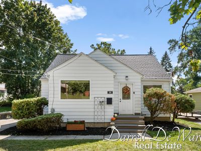 1610 6th St NW, Grand Rapids, MI, 49504