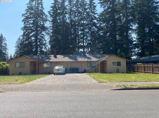 17975 Davis St, Sandy, OR 97055