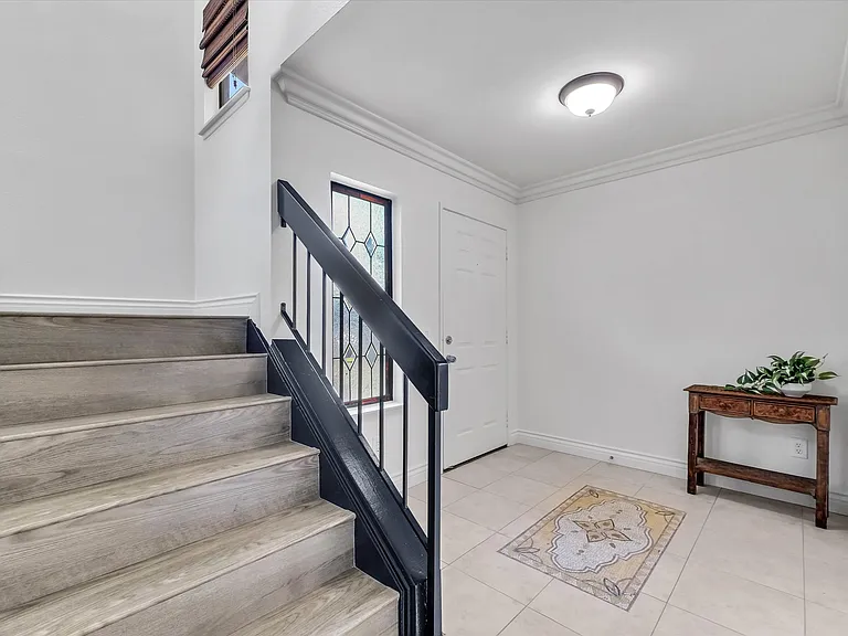 4150 Schaefer Ave #29 — Photo 3