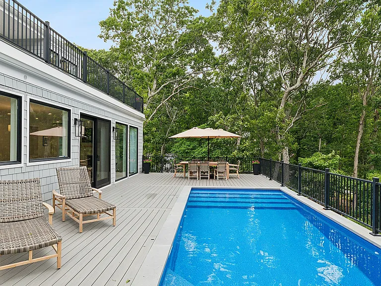 38 Red Creek Rd — Photo 4