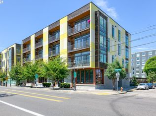 1455 N Killingsworth St APT 413, Portland, OR 97217