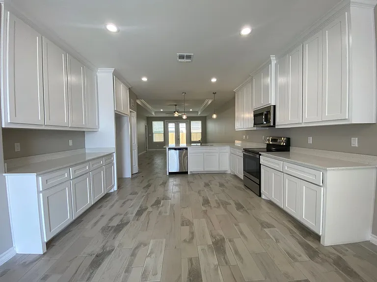 13966 Fortuna Bay Dr — Photo 12