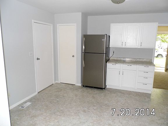 4th image of 110 Bryn Mawr Ct