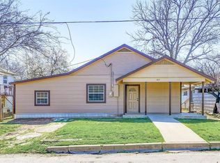 707 SW 9th St, Mineral Wells, TX 76067