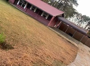 106 N Pine Ridge Dr, Forest, MS 39074