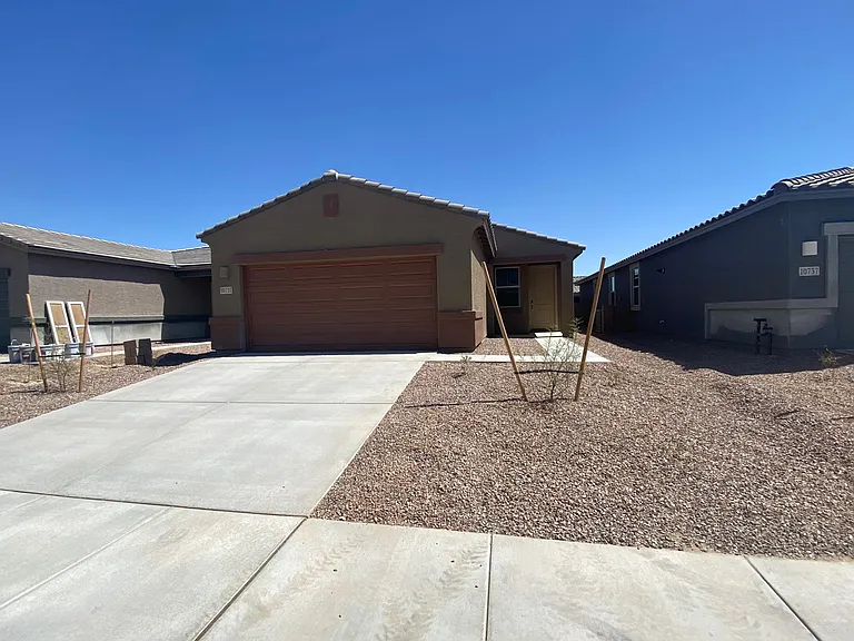 10731 W Dickerson Dr — Photo 21