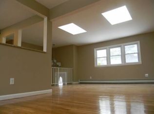 31 Ainsworth Ave, East Brunswick, NJ 08816