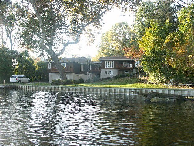 1st image of 86 Glen Ct