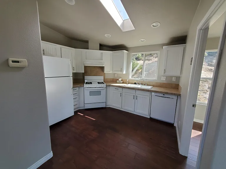 10194 Oak Grove Dr #A — Photo 4