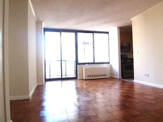 Rented by Stonehenge NYC LLC | media 1