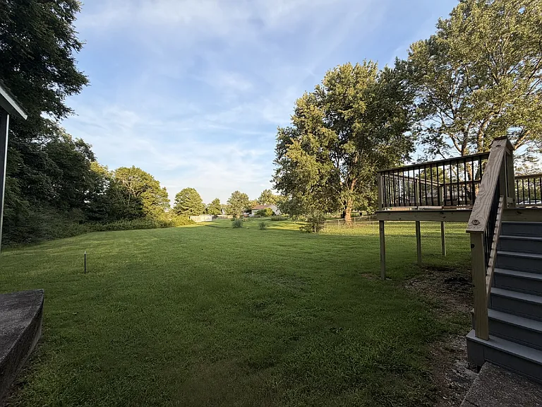 1306 Green Forest Dr — Photo 25