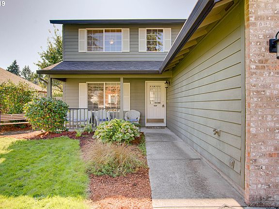 2nd image of 15405 NE 12th Way
