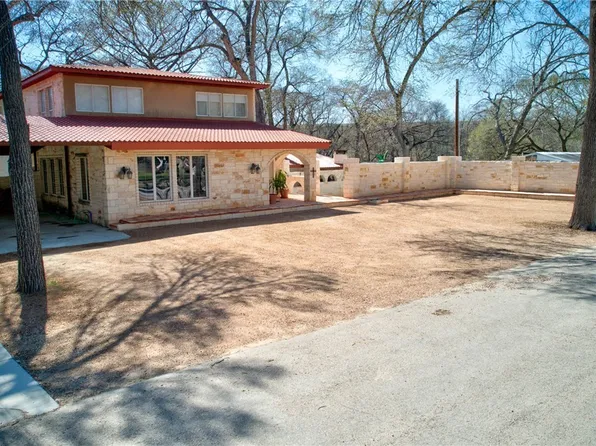 1684 Rocky Riv, Canyon Lake, TX 78133