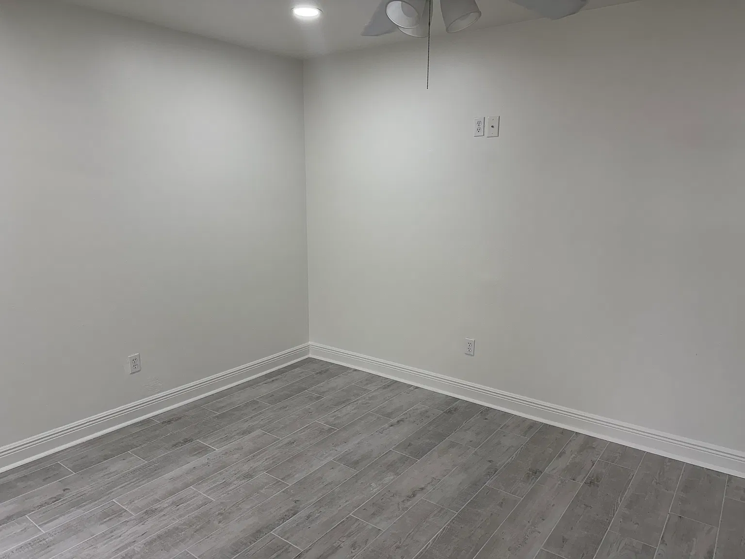4 bed, 1554 sqft, $1,900 — Photo 3