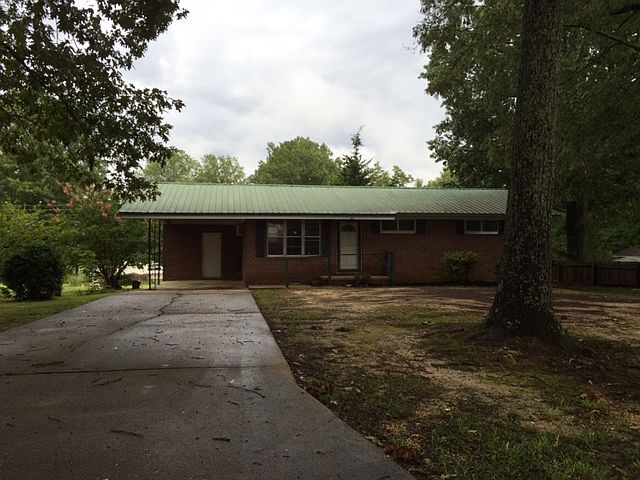 1st image of 112 Oak Dr