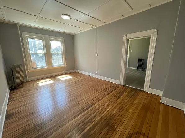 124-126 Appleton, 124-126 Appleton Ave Floor 124-1, Pittsfield, MA 01201