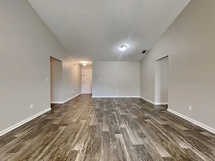 6463 Silk Leaf Ln — Photo 3