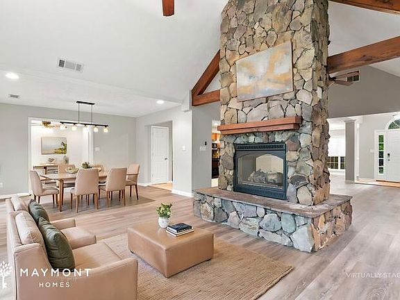 4th image of 205 Timber Ln