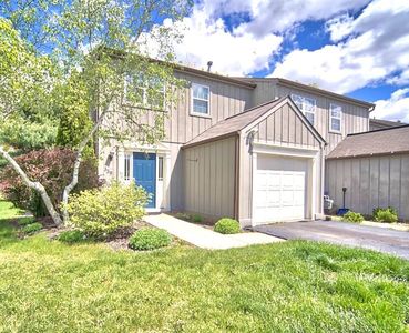 559 Brandywine Dr, Cranberry Township, PA, 16066
