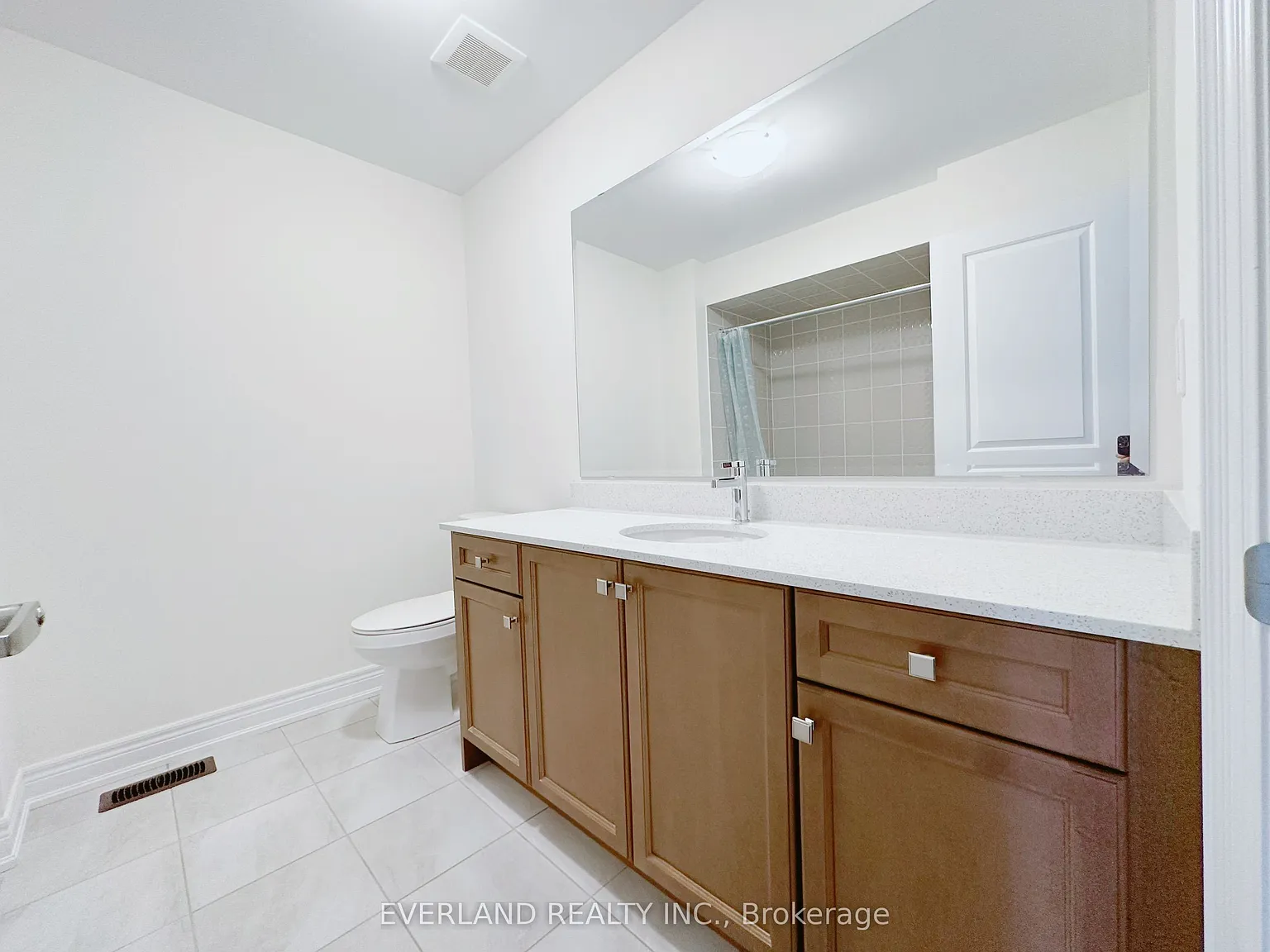 3 bed, $3,600 — Photo 4
