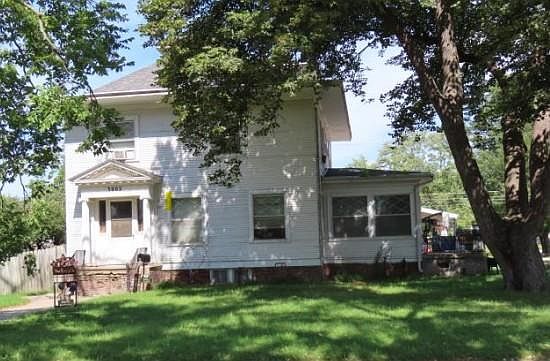 3rd image of 3002 14th St