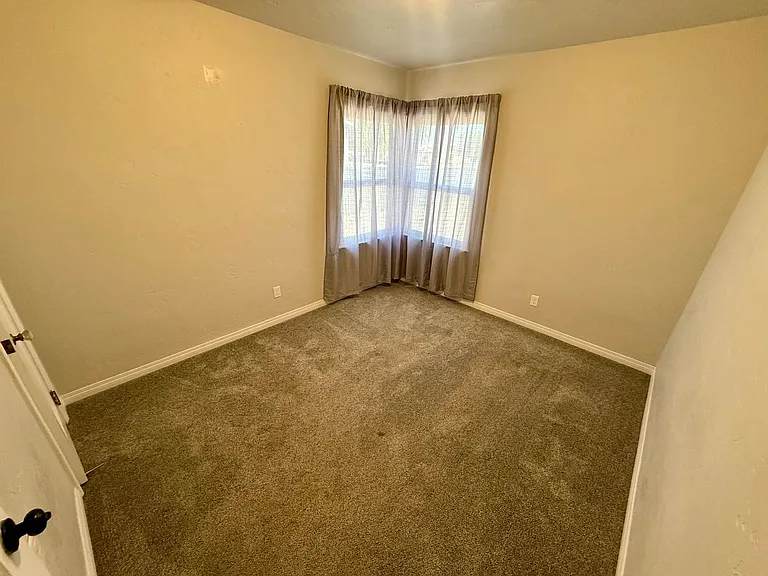 2374 Appleside Blvd — Photo 15