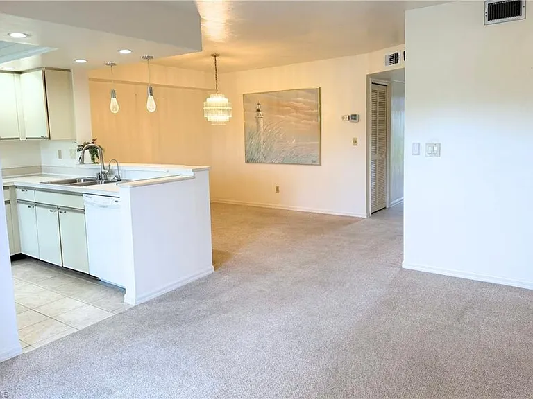 7360 Saint Ives Way #2205 — Photo 18