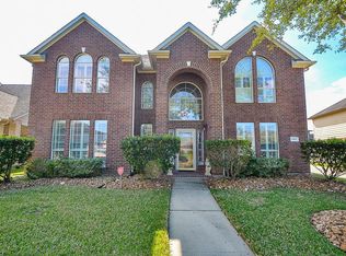 1914 Grand Willow Ln, Richmond, TX 77469