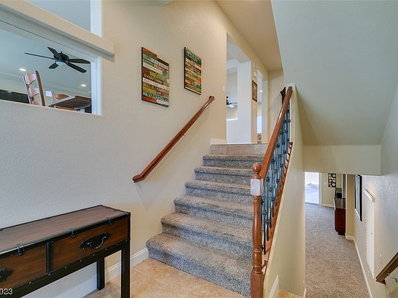 4th image of 9760 Toad Hollow St