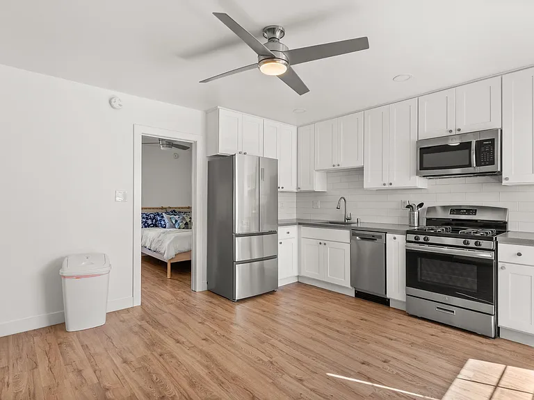 3124 Helms Ave #1/2 — Photo 5
